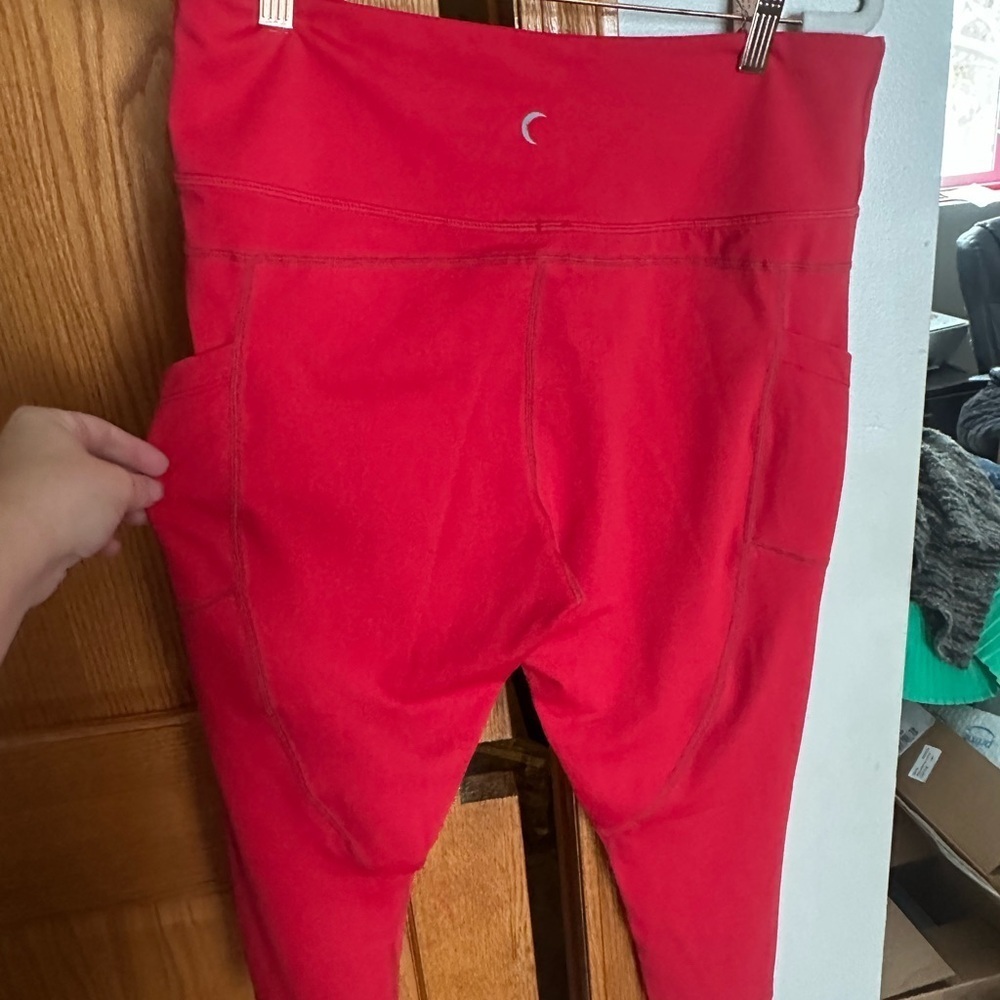 ZYIA Bold Red Leggings with Side Pockets - Picture 2 of 3